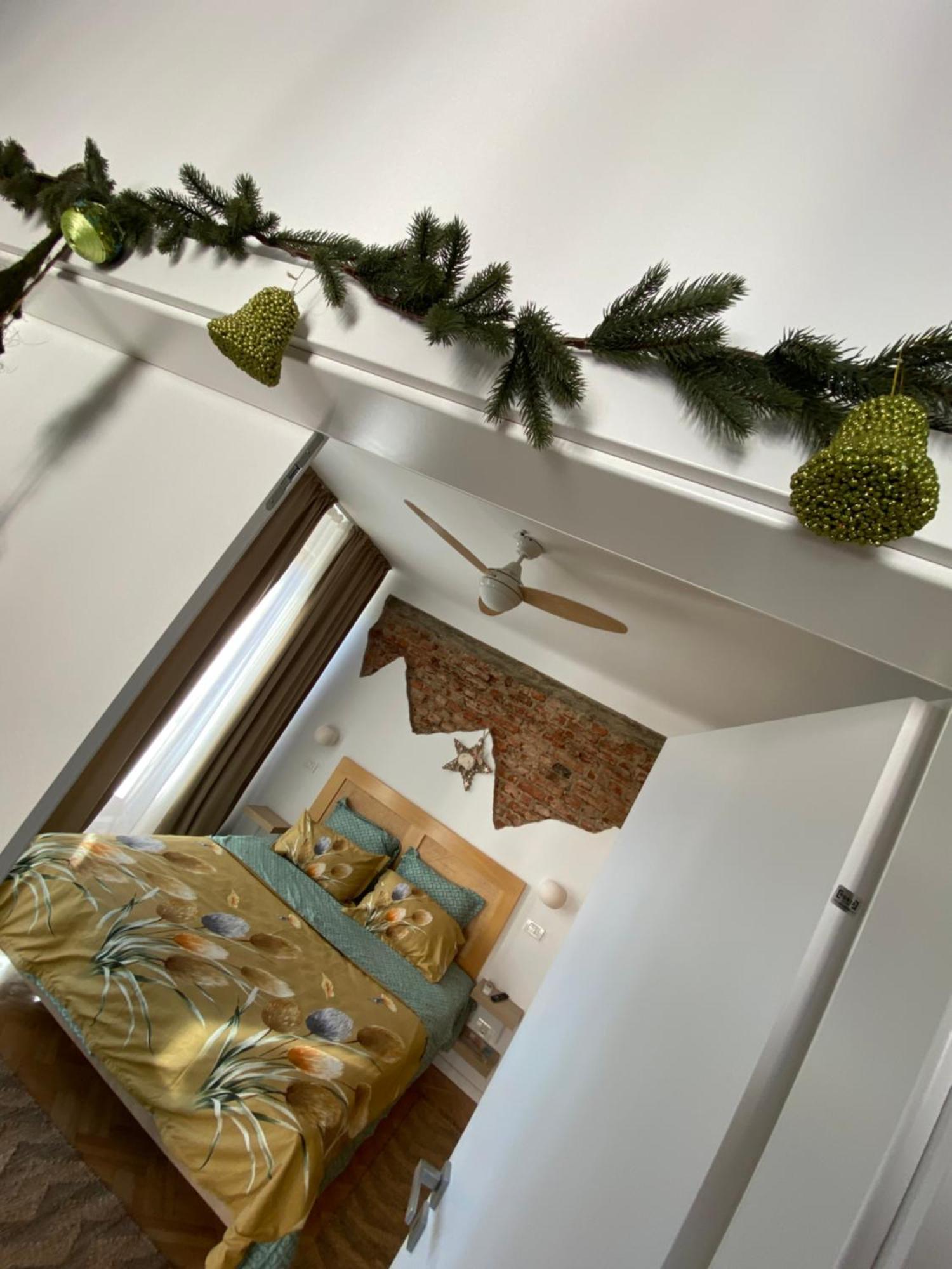 Sweet Cozy Ultracentral Крайова Экстерьер фото